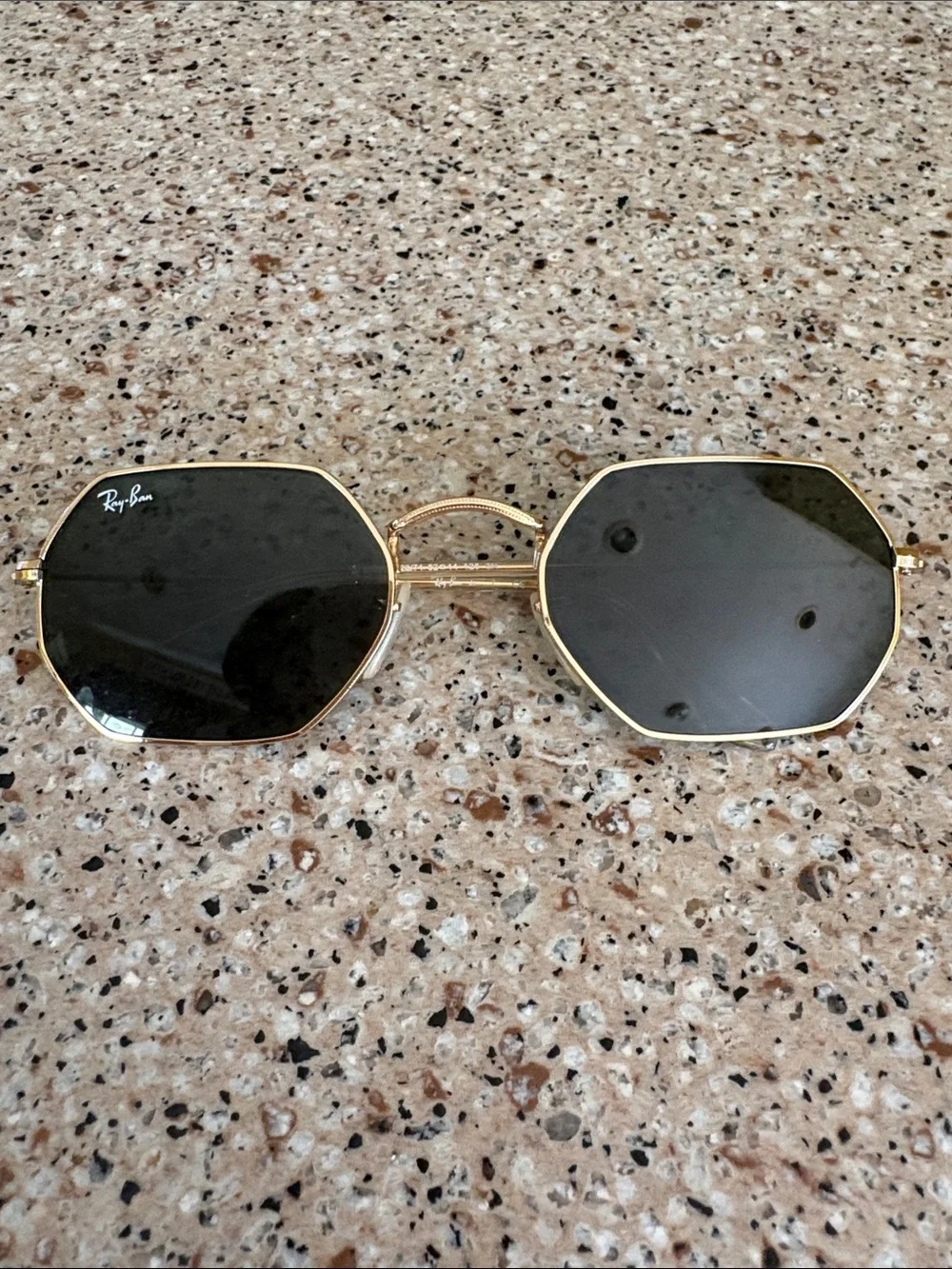 Ray-Ban stylish ray